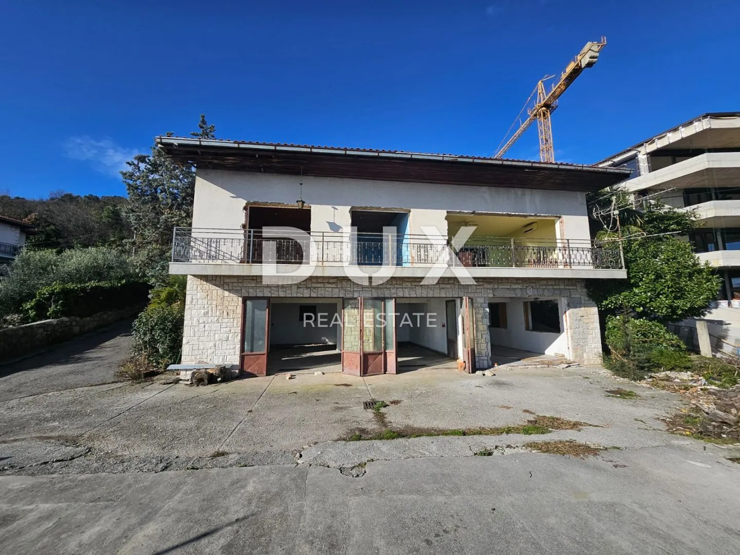 opatija, centar- samostojeća kuća 250m2 s panoramskim pogledom na more + okoliš 740m2 - slika 5