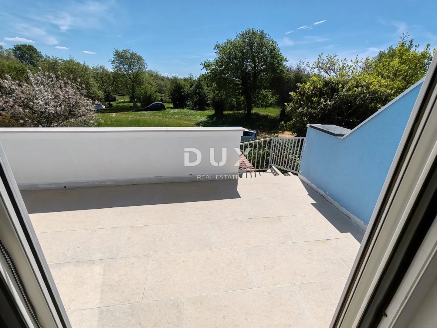 istra, novigrad - kuća sa 6 stanova 400m od mora! - slika 19