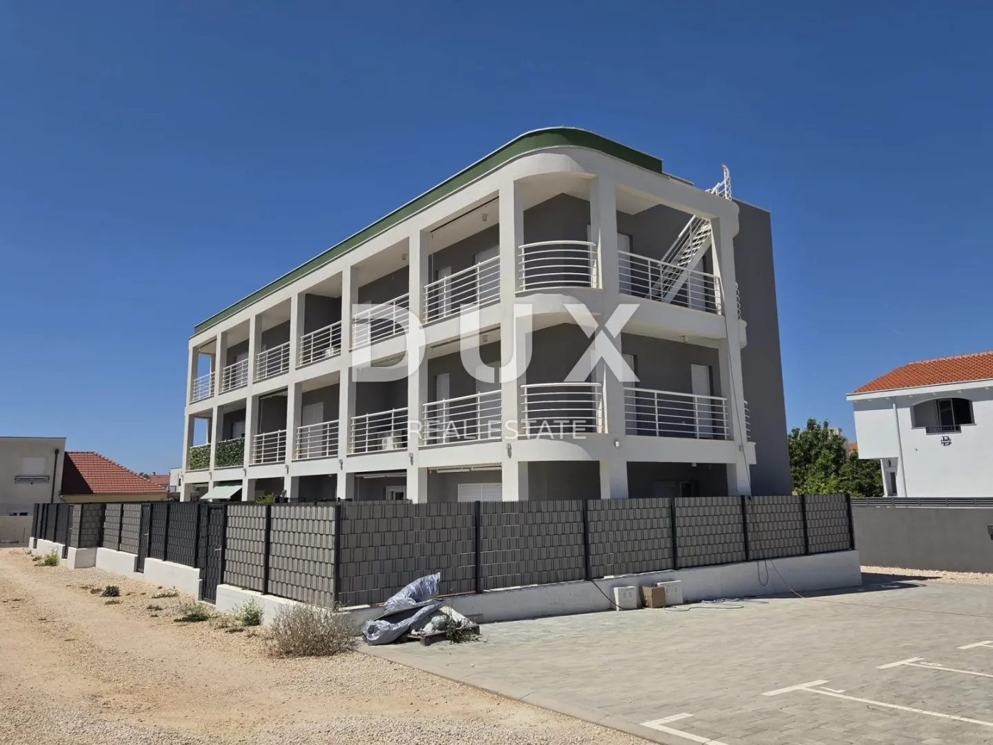 zadar, plovanija - predivan penthouse u novogradnji - slika 13