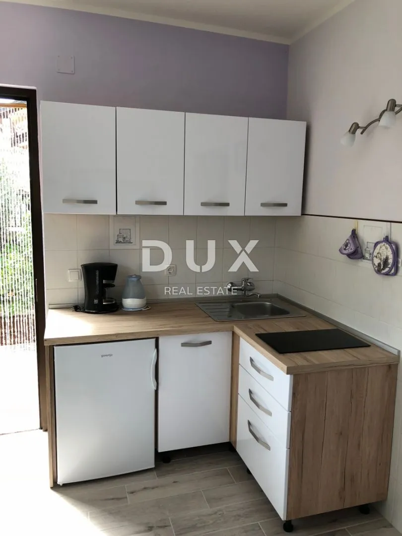 istra, novigrad - apartmanska kuća 650m od mora - slika 7