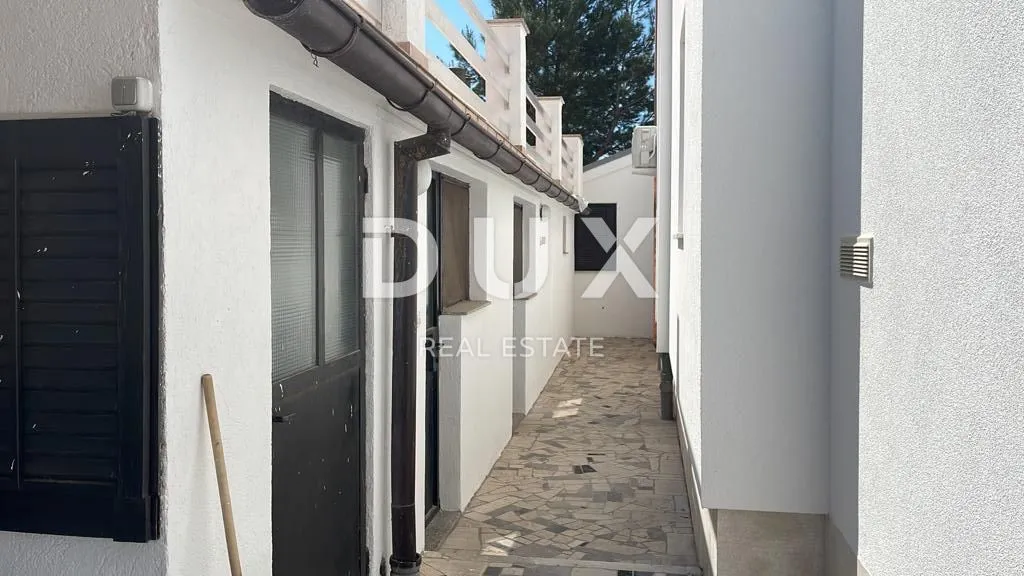 istra, medulin - apartmanska kuća 500 m od mora! - slika 44