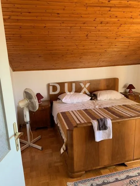 istra , rovinj obiteljska kuća sa pogledom na more - slika 32