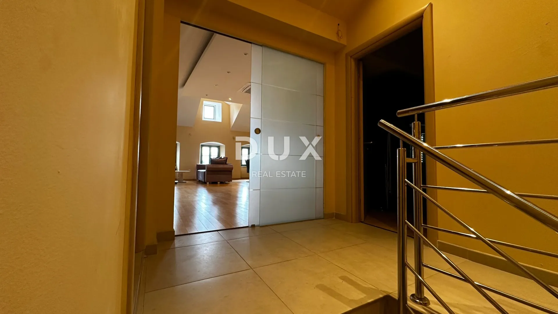 opatija - stan 185m2 sa pogledom na more - slika 19