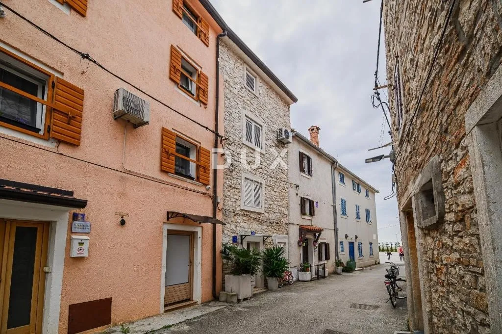 istra, umag – autentična kamena kuća 20 m od mora - slika 2