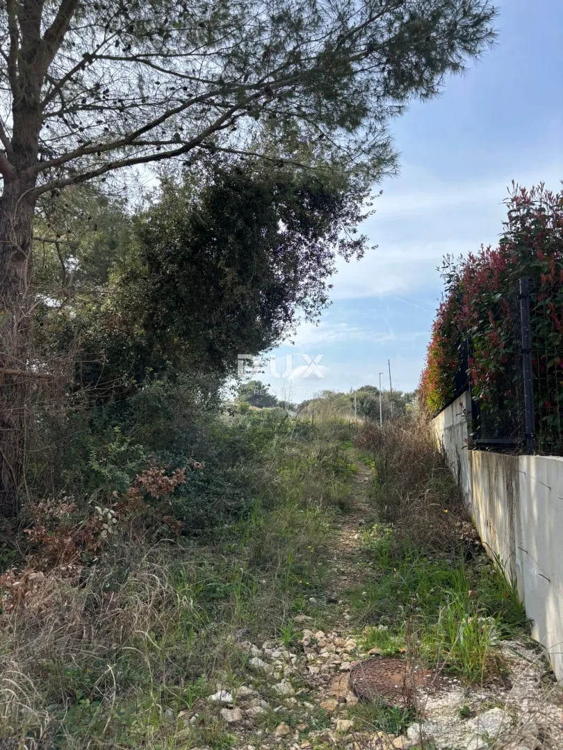 istra, medulin - jedinstvena parcela na top lokaciji! - slika 7