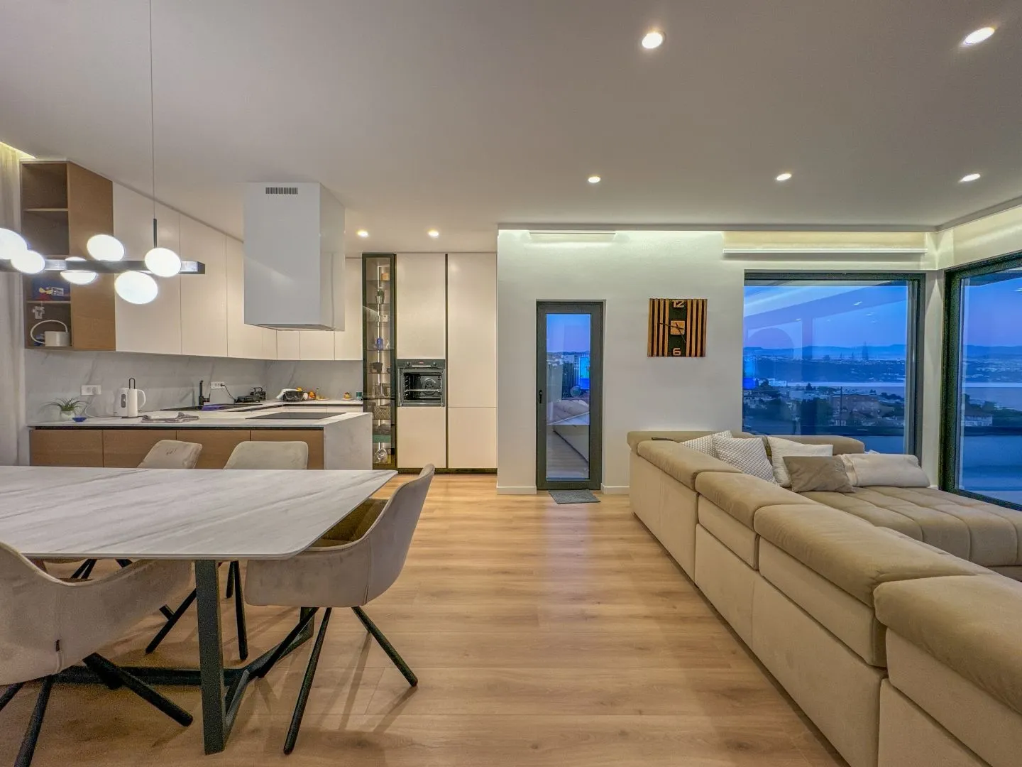 opatija, centar - ekskluzivni penthouse s pogledom, bazenom i garažom - slika 18