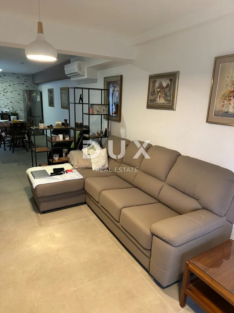 istra, pula - dvije stambene jedinice - slika 27