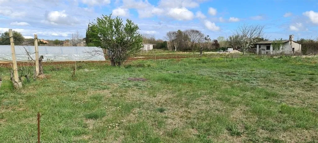 ISTRA, VALBANDON, FAŽANA - Građevinsko zemljište za kuću!