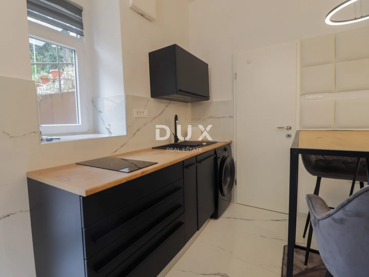 opatija, centar - studio apartman u povijesnoj vili drugi red do mora, uređen! - slika 7