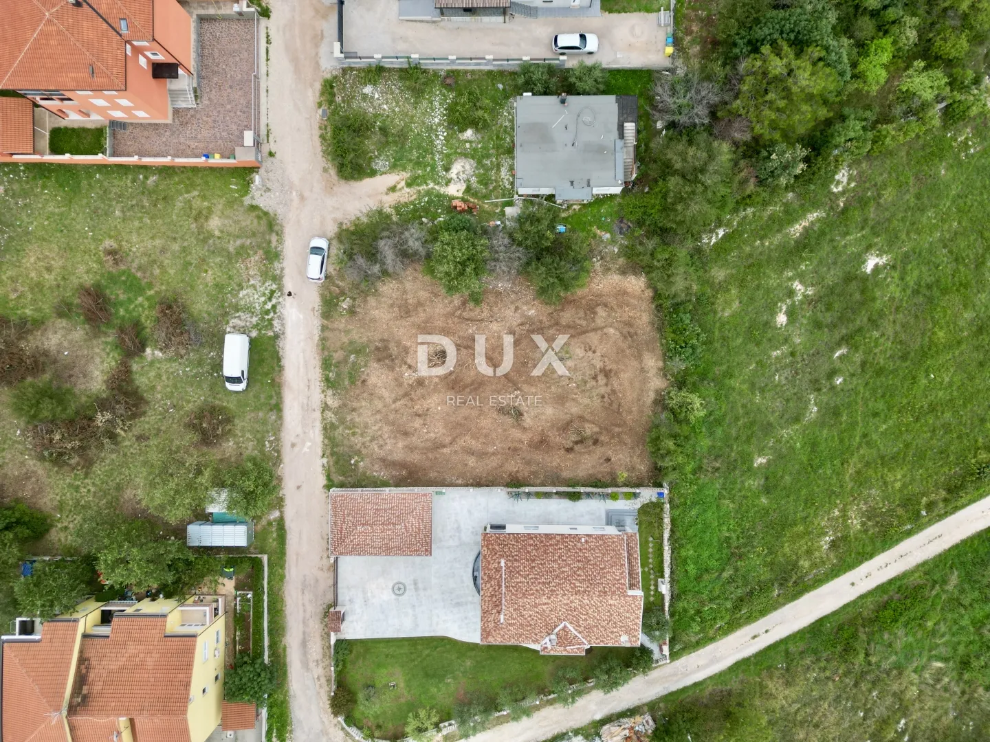 istra, buje, kaštel - zemljište s pravomoćnom građevinskom dozvolom - slika 12