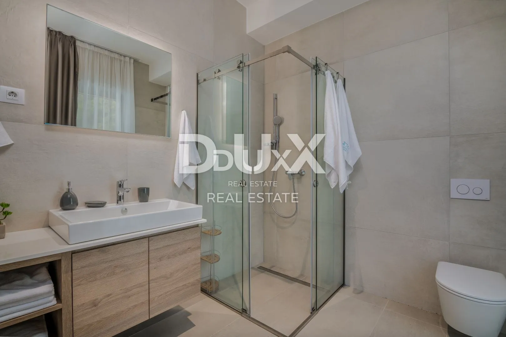 opatija – moderna luksuzna vila s dvije stambene jedinice i panoramskim pogledom na more - slika 40