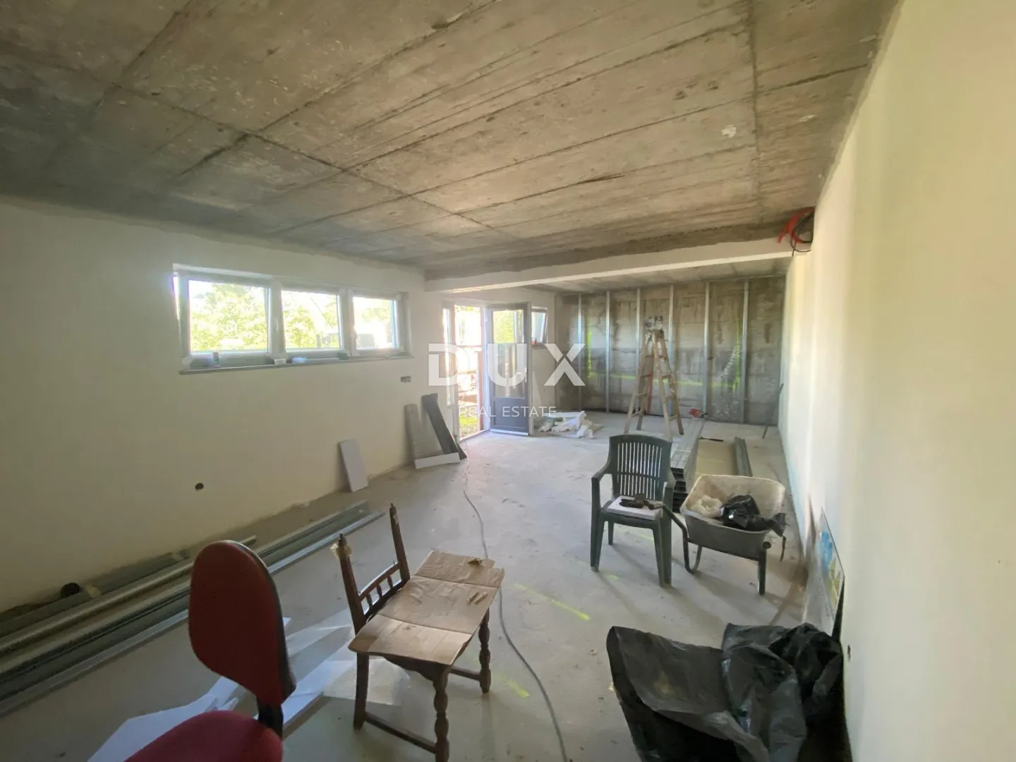 viškovo, strogi centar - poslovni prostor 240 m2 u novogradnji + 8 parkirnih mjesta! prilika! - slika 1