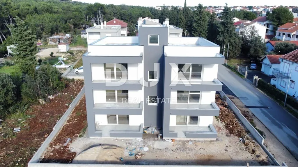 zadar, pakoštane - moderan stan u novogradnji s vrtom s2 - slika 2