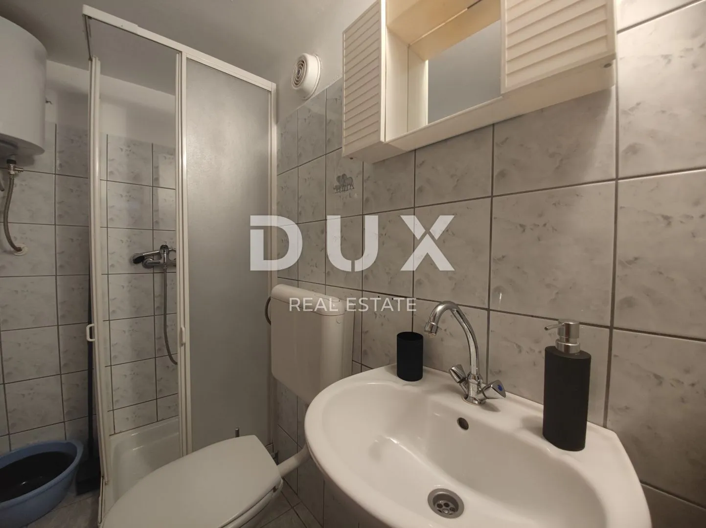 jadranovo - apartmanska kuća s pogledom na more - slika 19