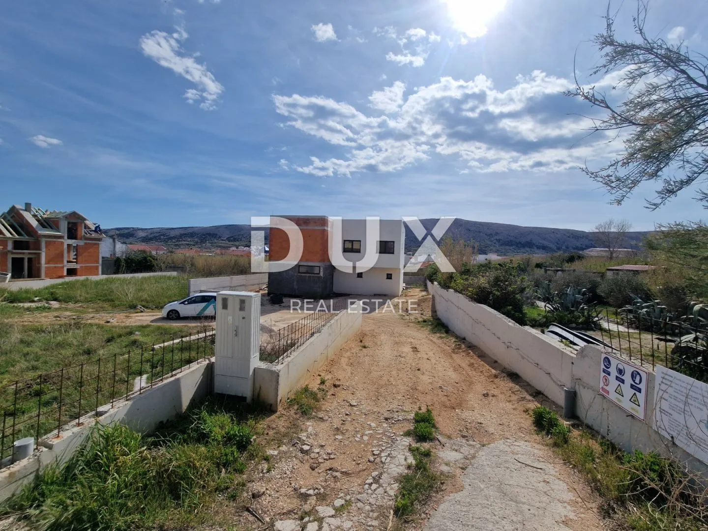 otok pag, grad pag - villa sa bazenom u izgradnji - slika 6