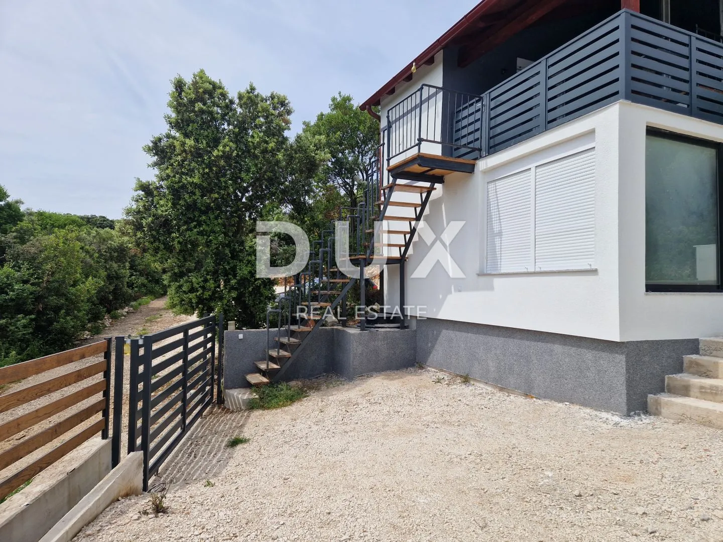 istra, krnica - samostojeća kuća 200m od mora - slika 46