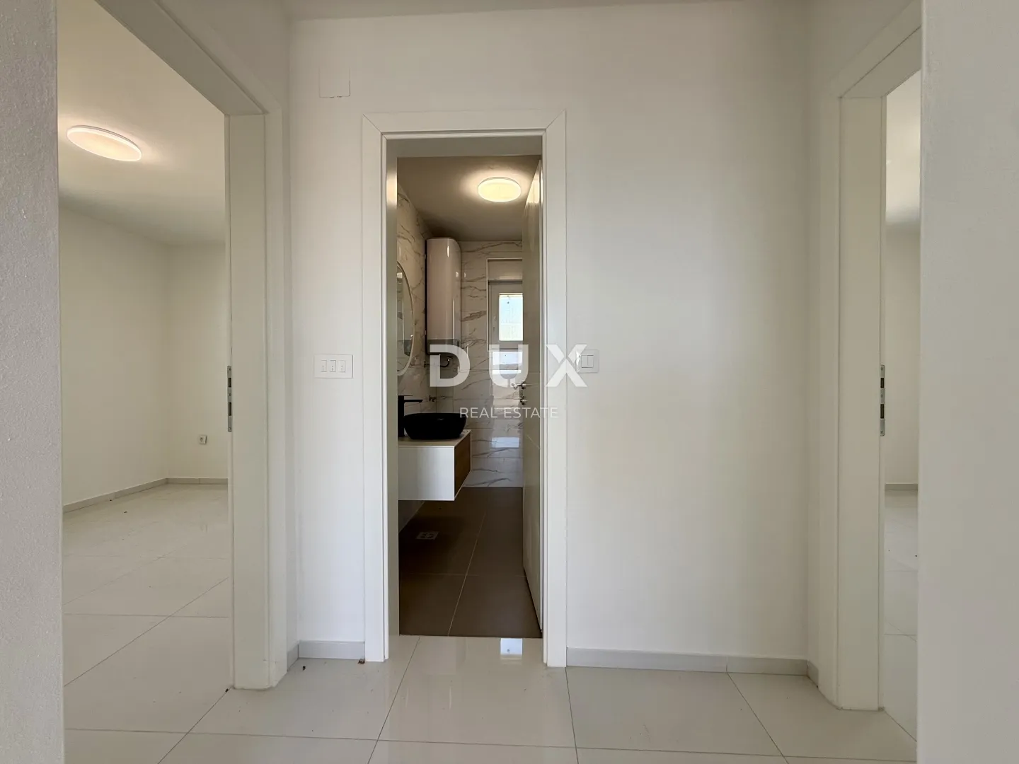 crikvenica, trosobni apartman, 123 m2, prvi kat, novogradnja, 350 metara od mora - slika 9