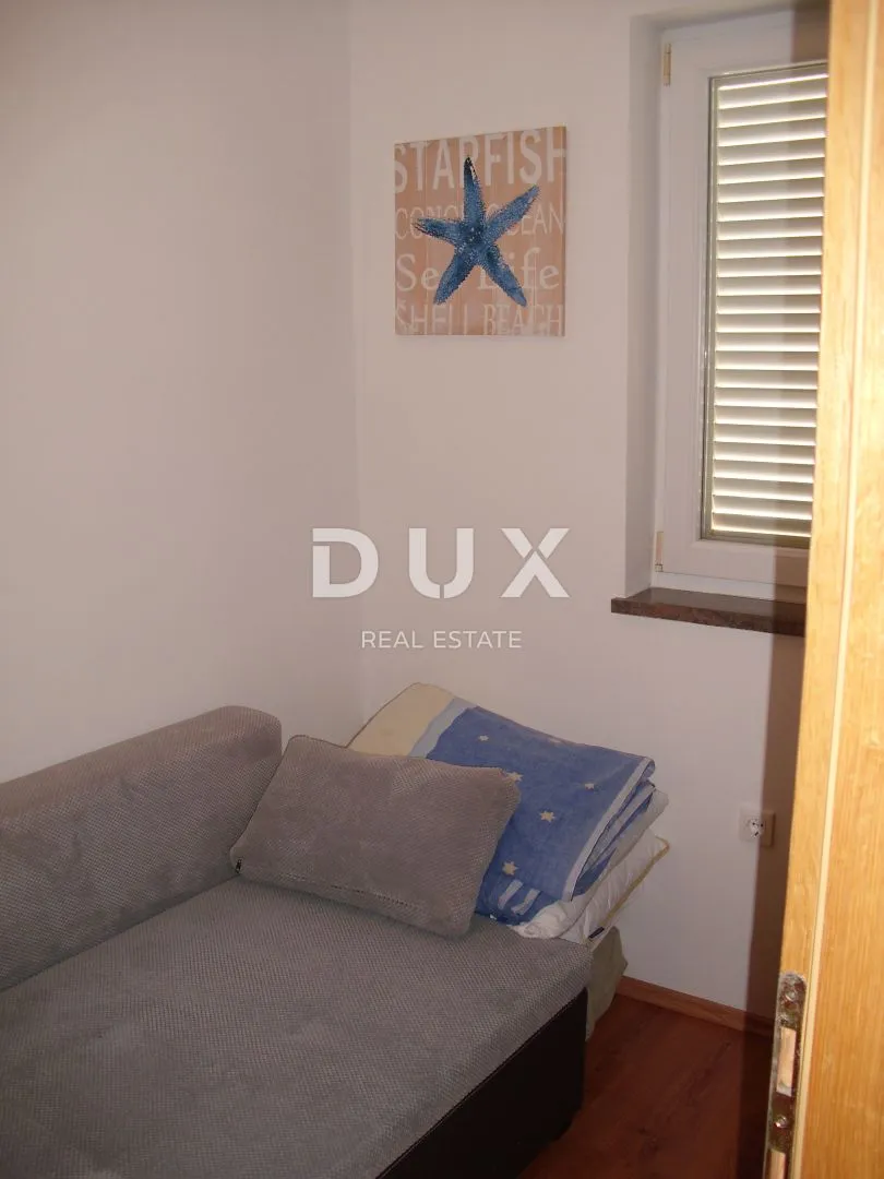 otok krk, grad krk - apartman 2s+db sa okućnicom 53 m2 - slika 3