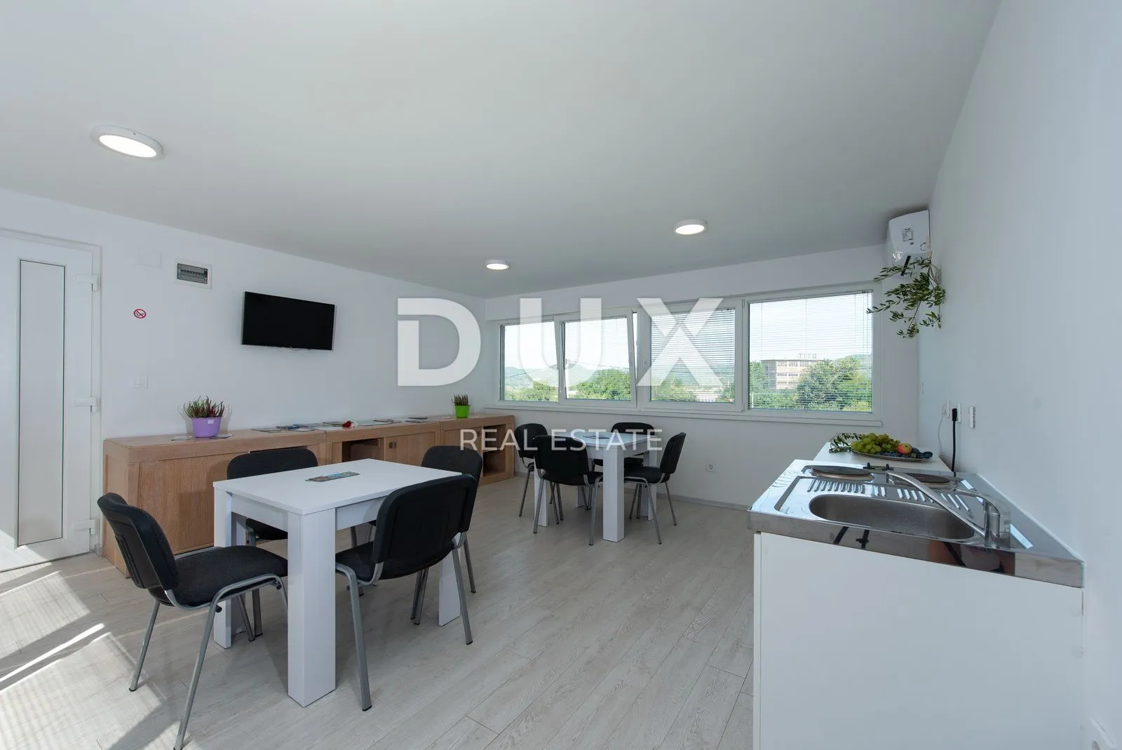 istra, pićan - motel sa 70 ležaja površine 1025 m2 - slika 31