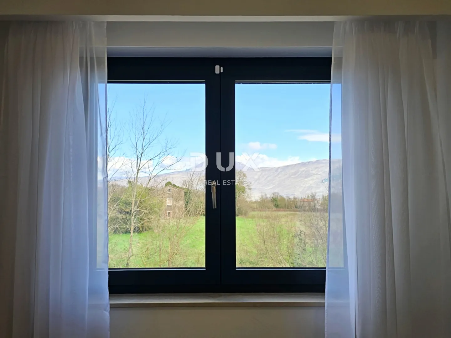 istra, labin - besprijekorna kuća s bazenom - slika 33