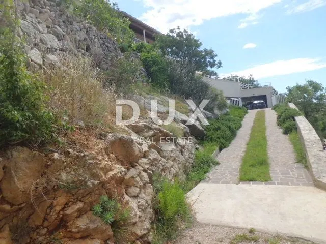 otok krk - ekskluzivna vila sa bazenom - slika 25