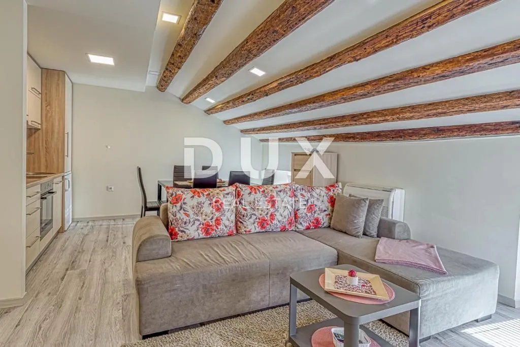 istra,poreč - ekskluzivna prilika, apartman prvi red do mora! - slika 2