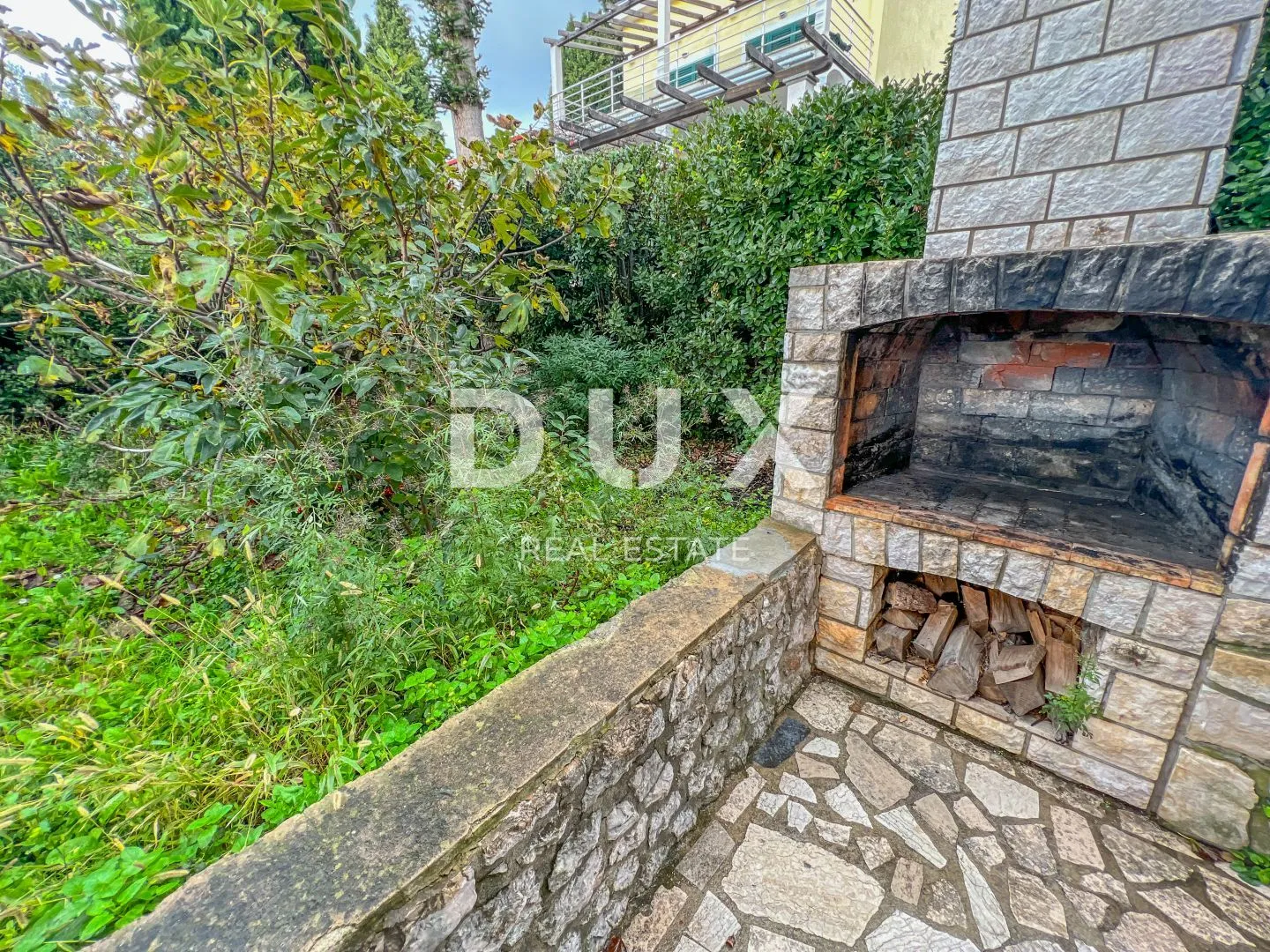 crikvenica, selce - veća kuća s okućnicom 200 metara od mora s pogledom na more - slika 27