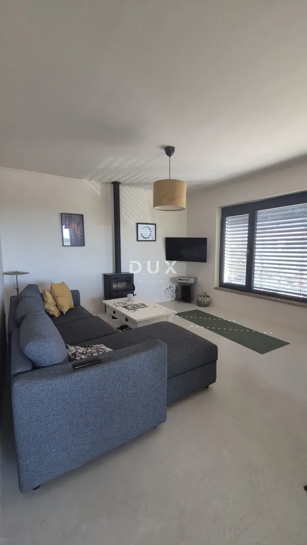 biograd, sv. filip i jakov, kuća, 95 m², vrt, bazen - slika 2