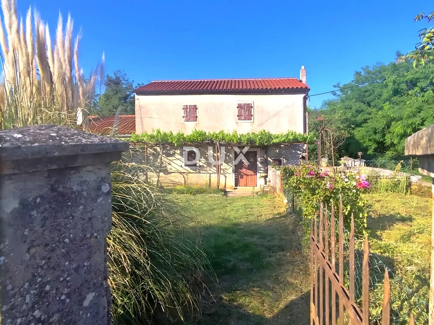 istra, labin - kamena kuća s okućnicom - slika 9