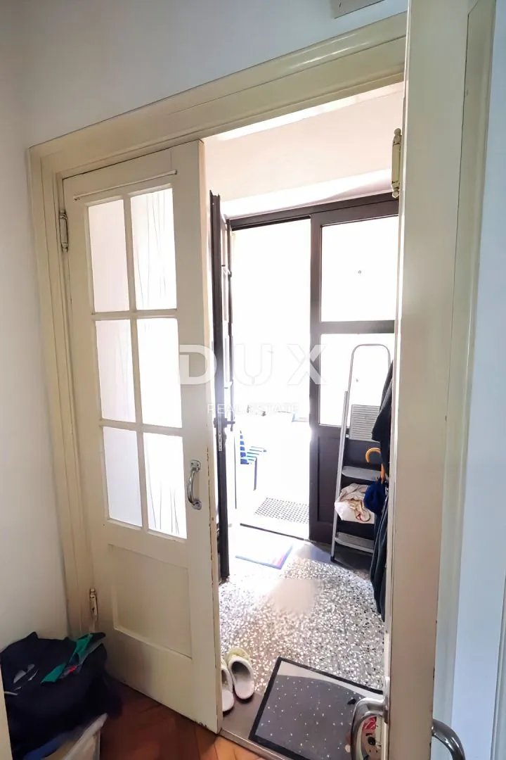 rijeka, pećine - samostojeća vila s pogledom na more - slika 59