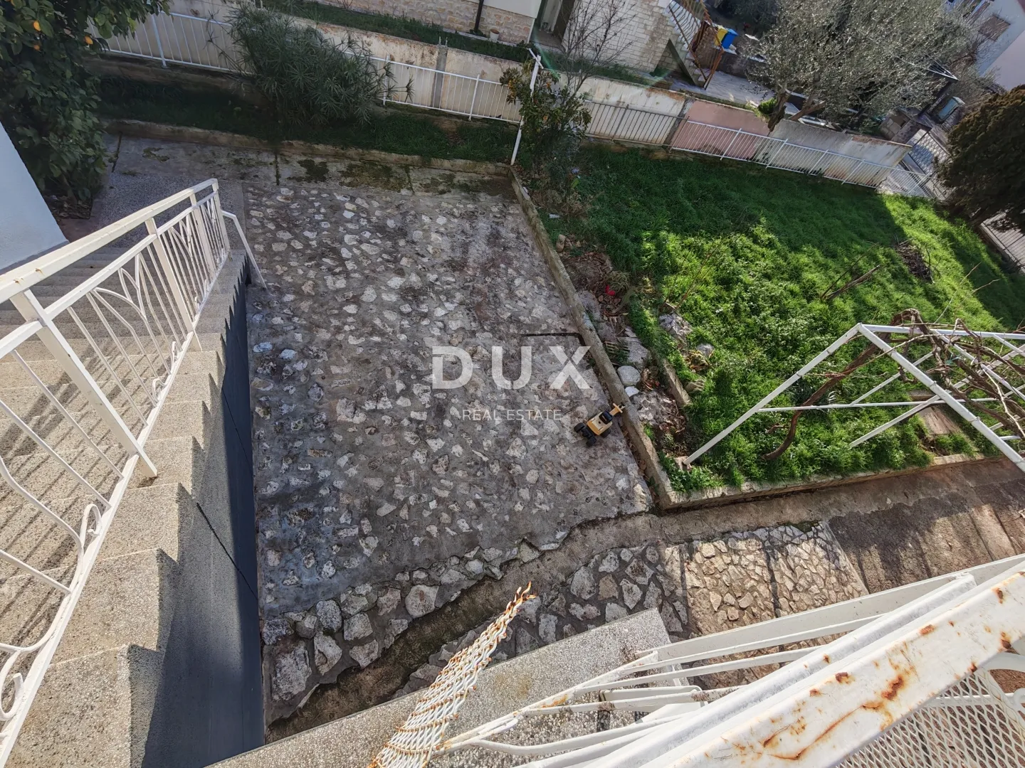 istra, pula - samostojeća kuća s okućnicom - slika 32