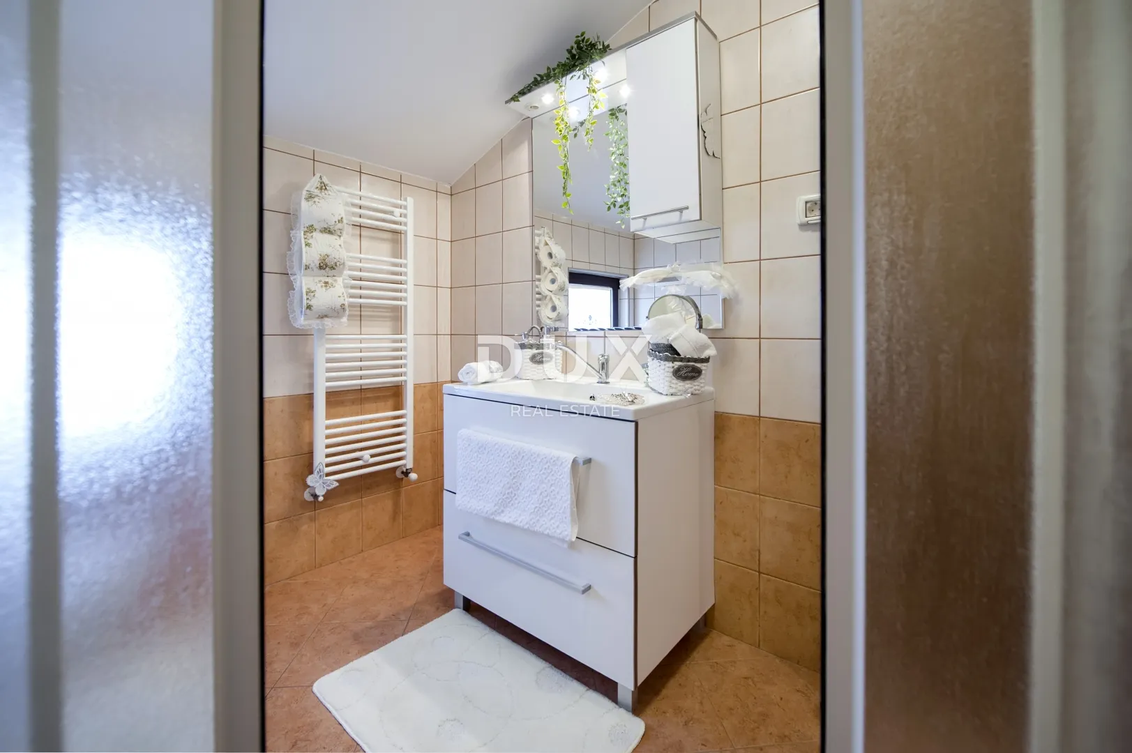 istra, rovinj, dvojna obiteljska kuća, 375 m2, s 4 stana - slika 32