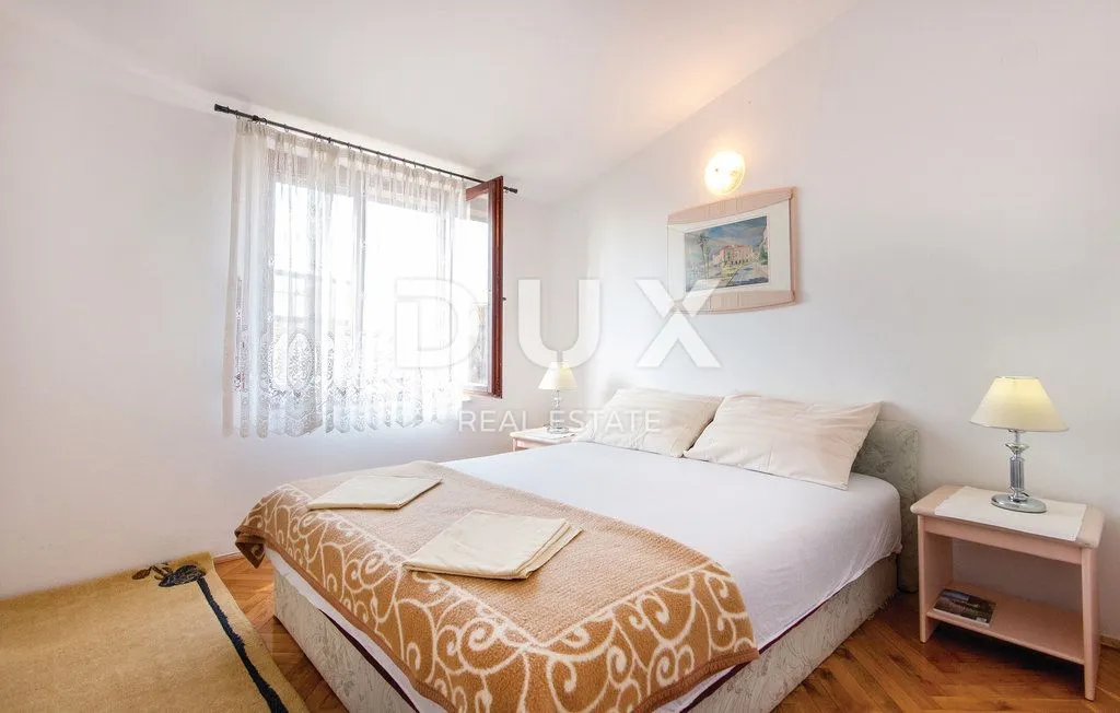 istra, poreč - kuća sa bazenom i uređenom okućnicom - slika 29