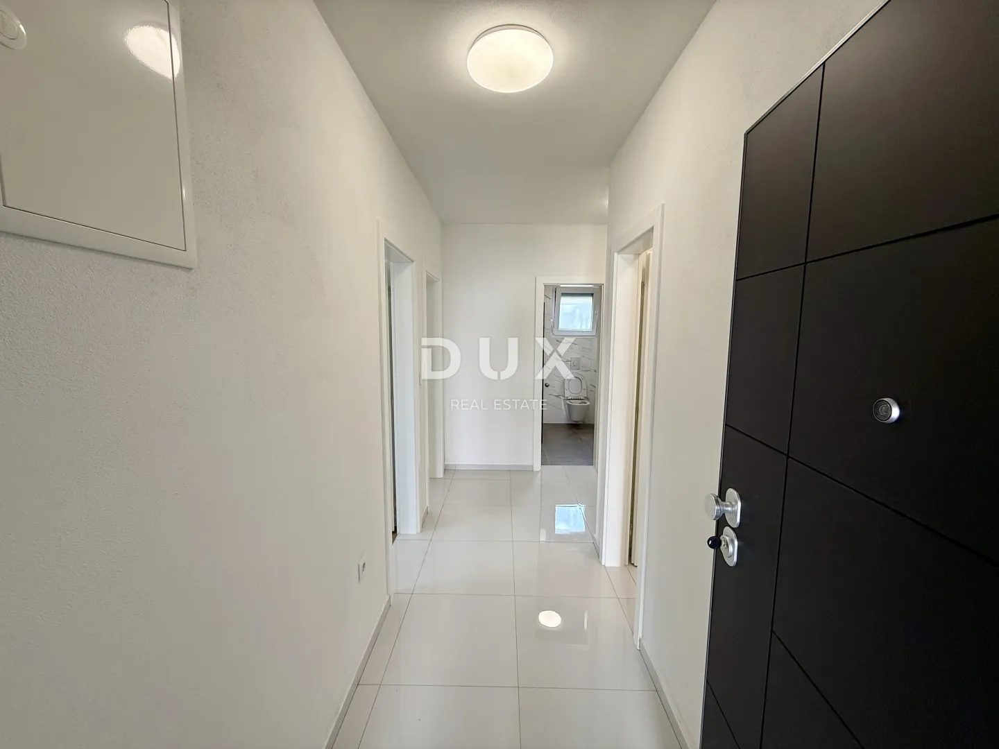 novi vinodolski, dvosobni apartman, 67 m2, novogradnja, okućnica - slika 2