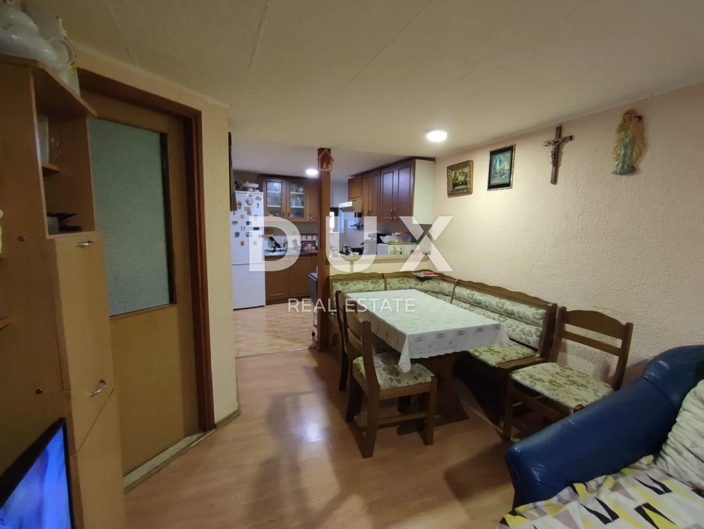 istra, rovinj kuća na tri etaže u centru grada 100 metara od mora! - slika 5