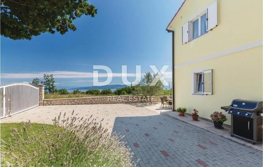 istra, rabac - kuća za odmor s bazenom i pogledom na more - slika 4