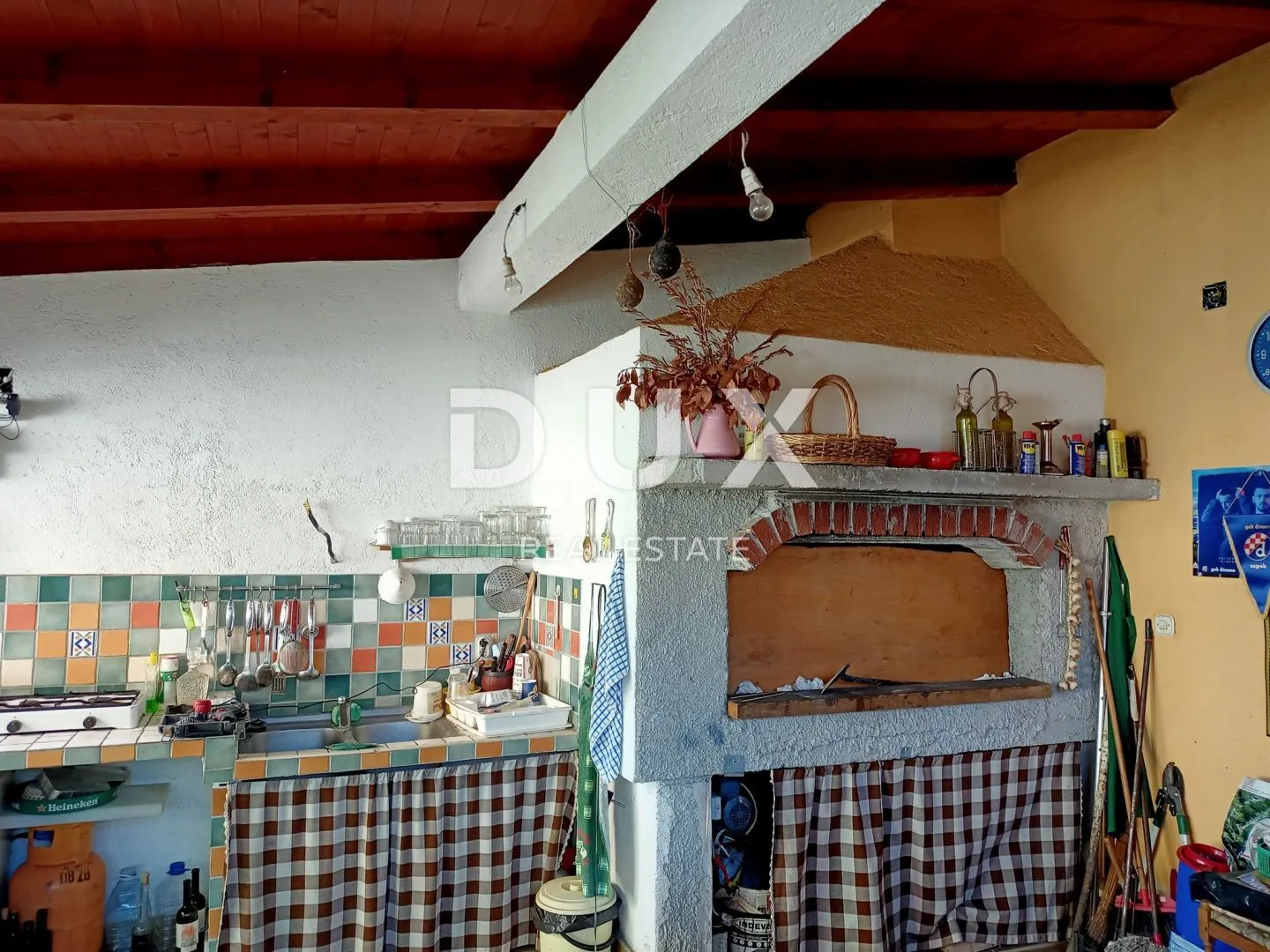 pakoštane - prostrana katnica s tri apartmana - slika 23