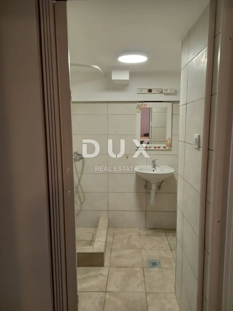 bribir - kuća sa dva stana - slika 7
