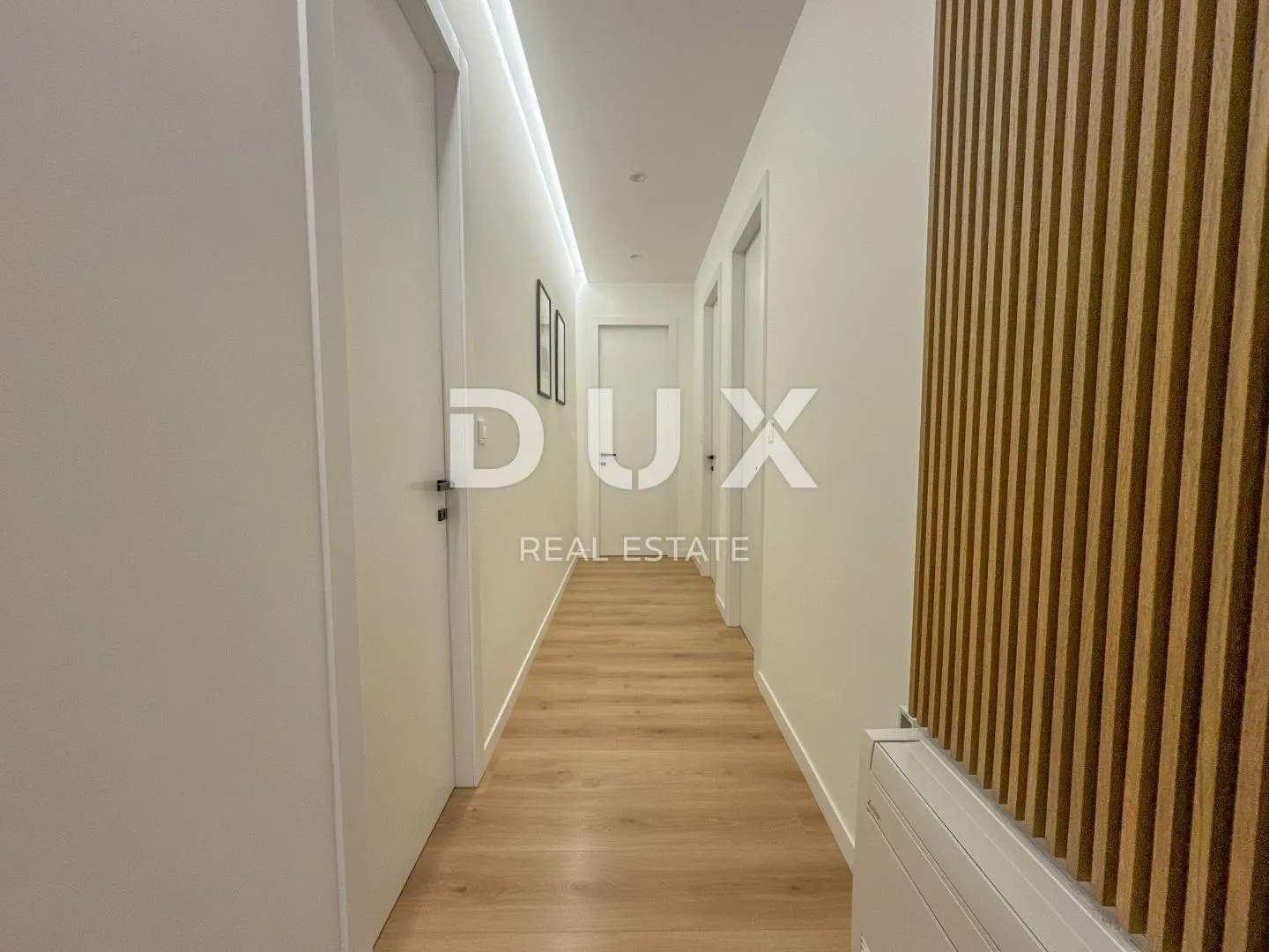 opatija, centar - ekskluzivni penthouse s pogledom, bazenom i garažom - slika 17