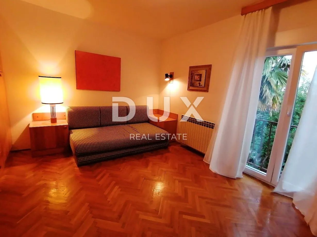 opatija, okolica- obiteljska kuća s dva stana na parceli od 1800 m2 - slika 9