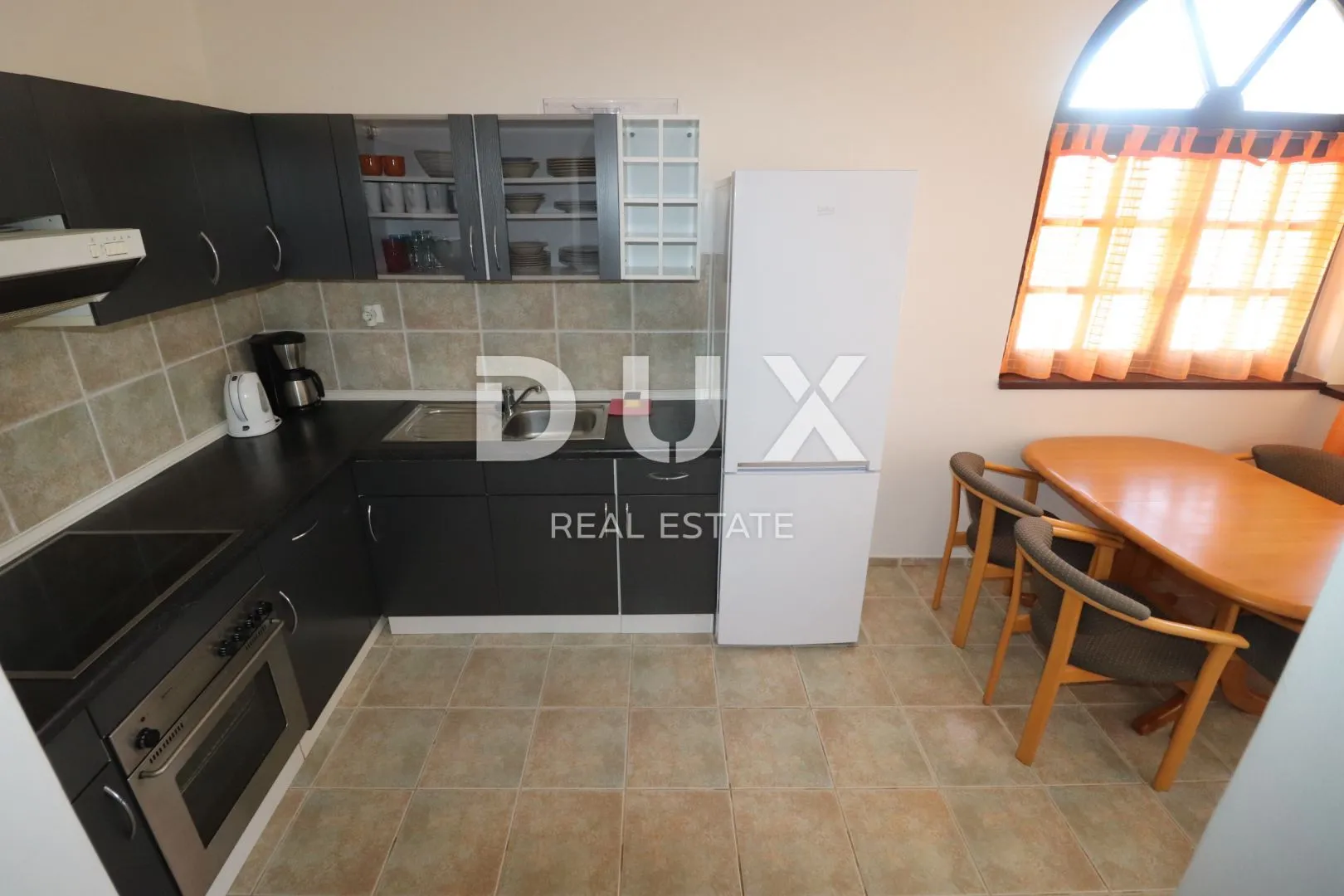 otok rab, supetarska draga - apartmanska kuća na odličnoj lokaciji - slika 6