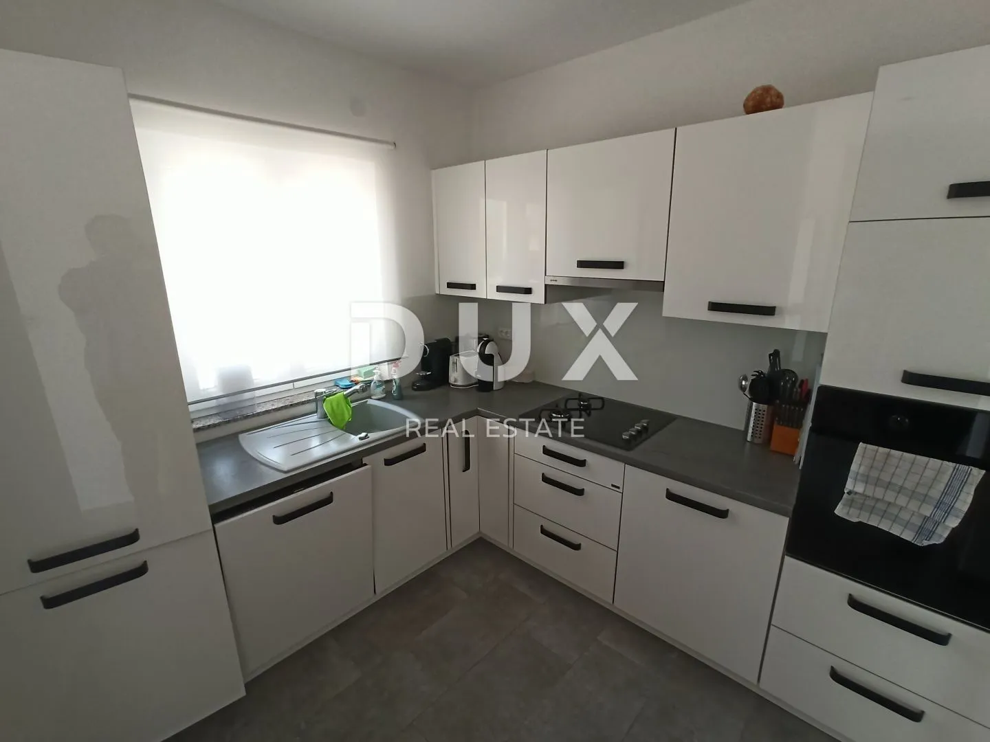 istra, pula, obiteljska kuća, 115 m2, predgrađe - slika 10