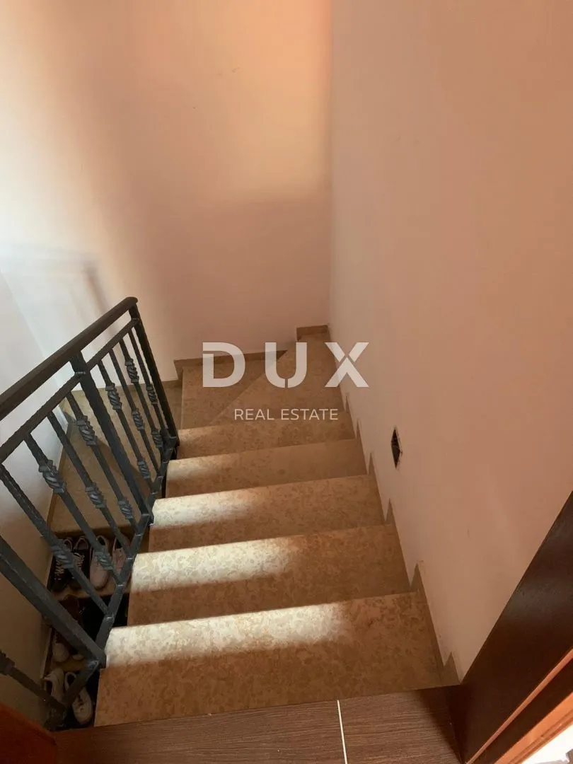 istra, rovinj - apartmanska kuća u strogom centru nadomak rive - slika 9