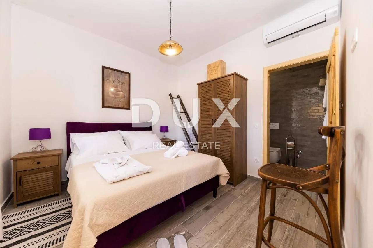 otok pašman, ždrelac - luksuzna kamena vila s bazenom pokraj mora - slika 21
