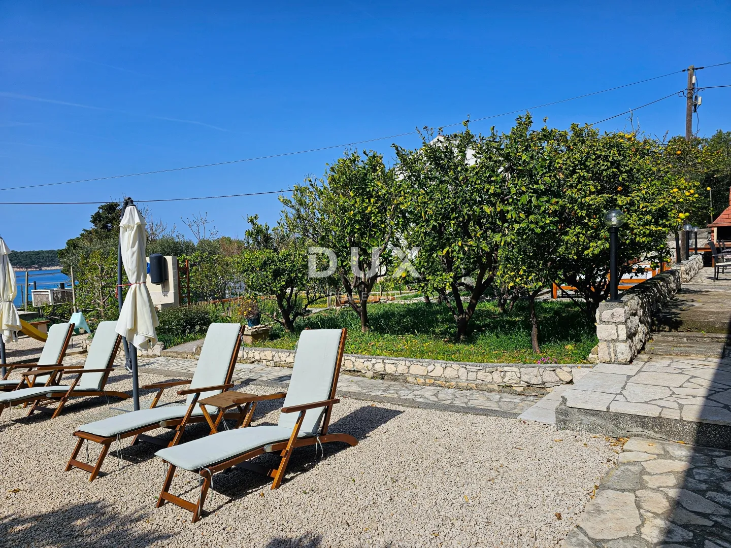 rab, barbat, kuća s apartmanima, 763 m2, drugi red do mora - slika 25