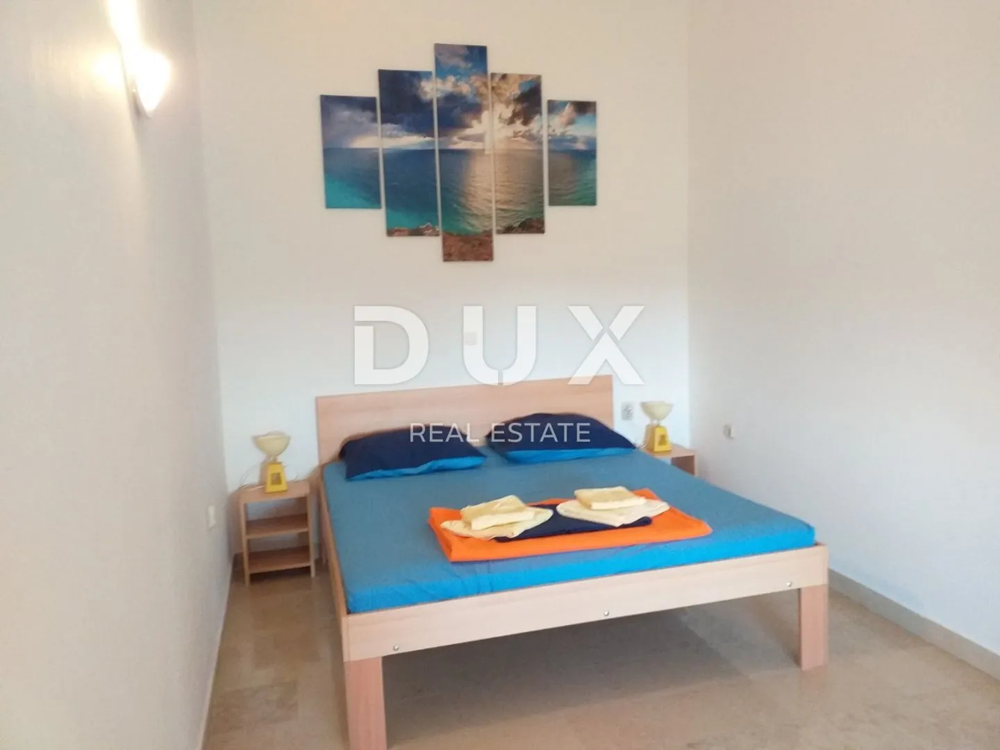 istra, pula - velika obiteljska kuća s 2 apartmana, konobom i garažom - slika 29