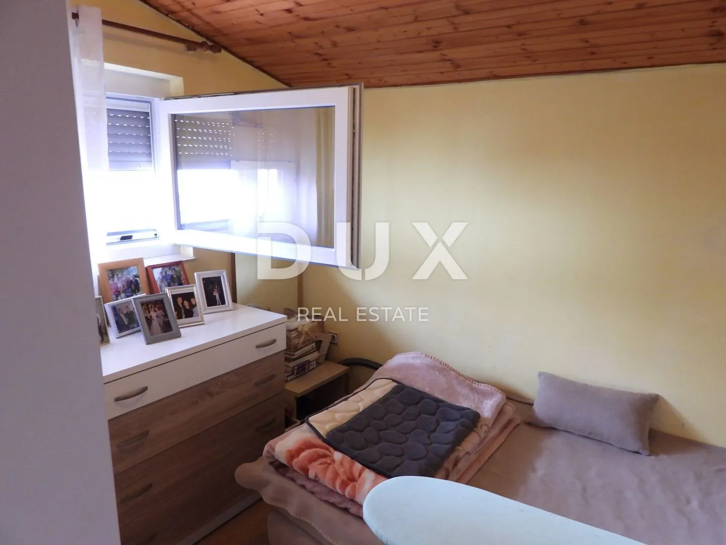 opatija- kuća 203m2 s panoramskim pogledom na more + okoliš - slika 37