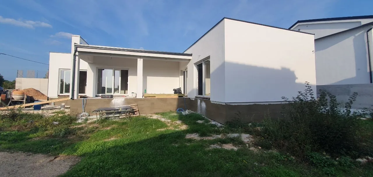 istra, rovinj - novogradnja, prizemnica u mirnom selu - slika 3