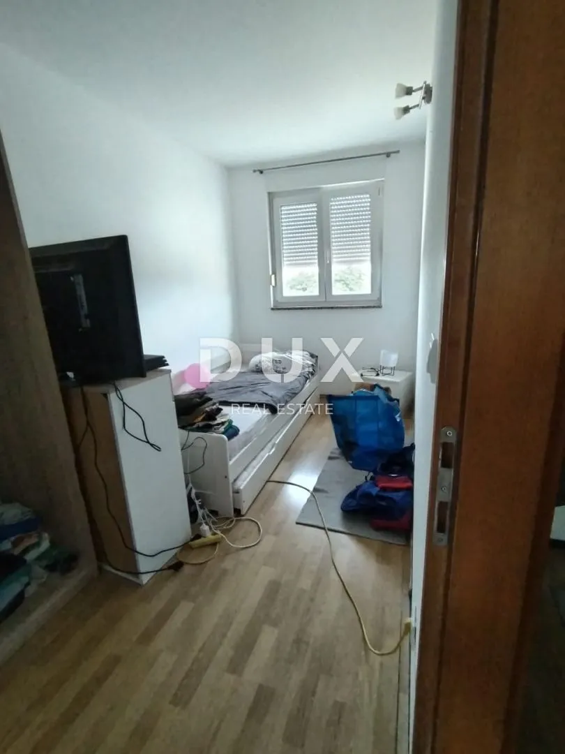 istra,šišan - kuća sa dva stana i garažom! - slika 8