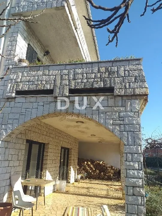 rijeka, pehlin - kuća s terasom, okućnicom i pogledom na more - slika 5